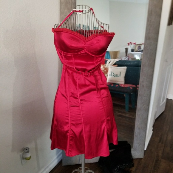 sexy dress boutiques